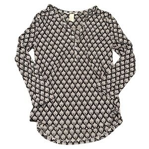 Floral Button Up Blouse - H&M - Lightweight - Longsleeve